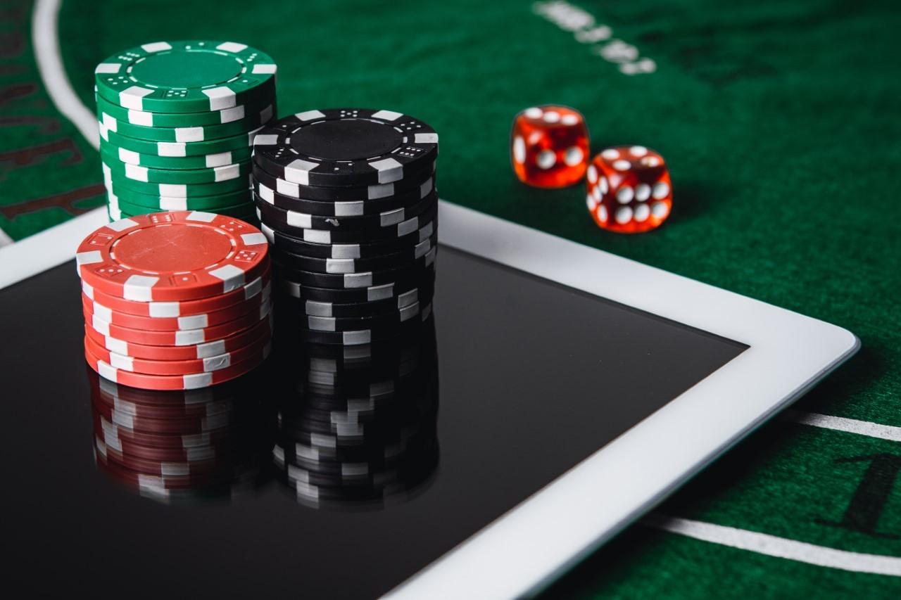 Khám phá chich online nền tảng giải trí trực tuyến hấp dẫn cho người chơi Việt